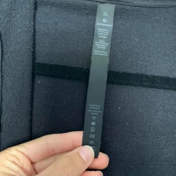 Men’s LuLu Lemon Jacket - Picture 3 of 3